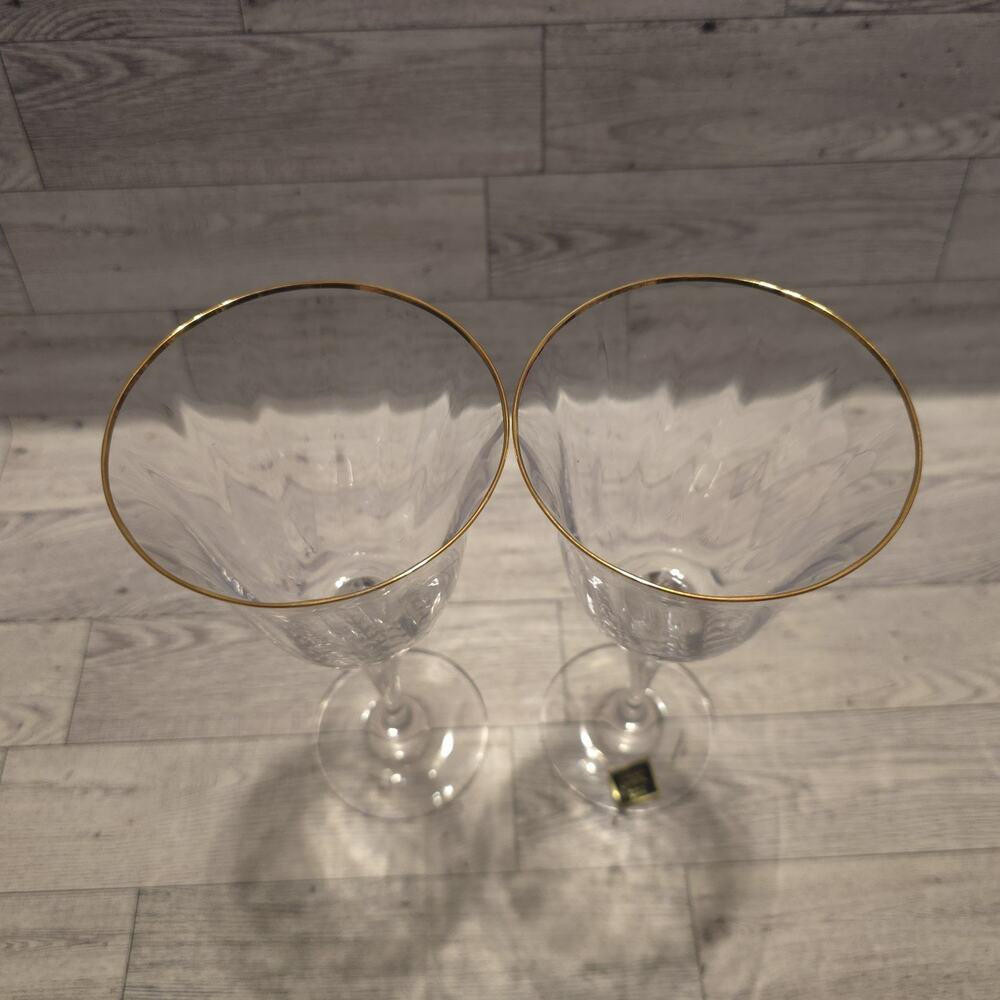 Set of 2 Oneida Crystal Chateau Gold 8" Tall Wine Glasses Retired Twisted Stem - Picture 2 of 9